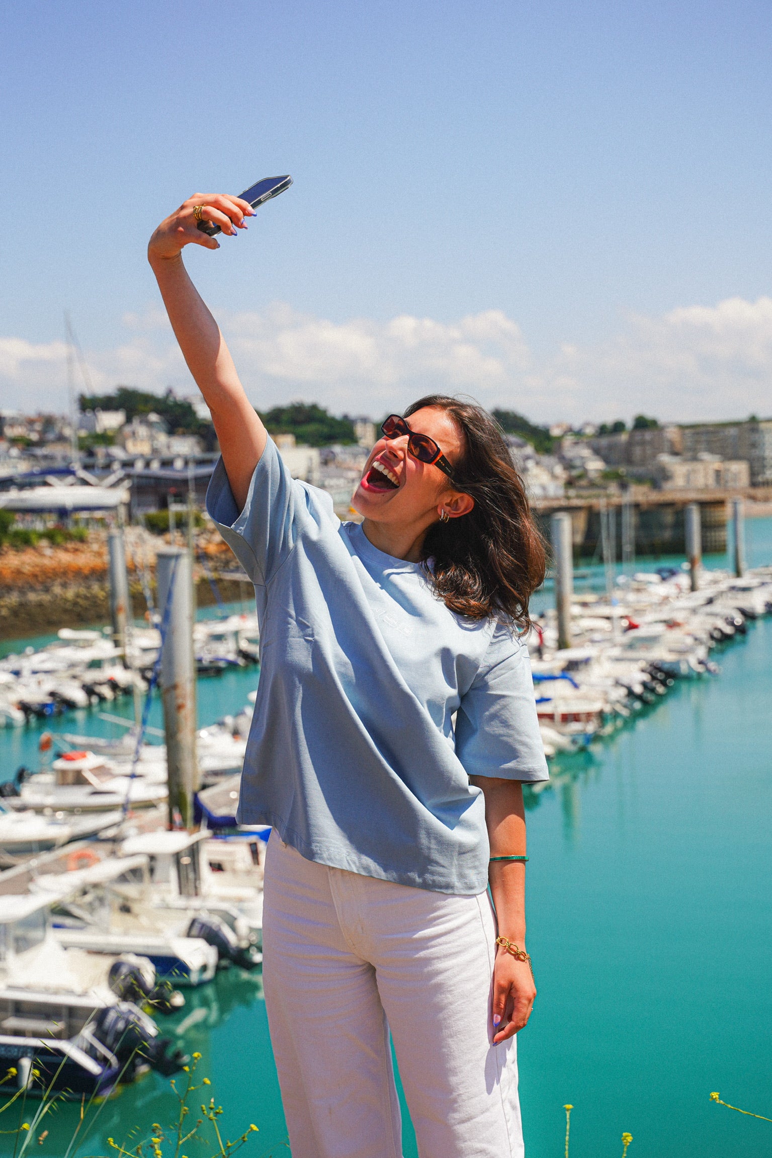 T-shirt - Share The Moment