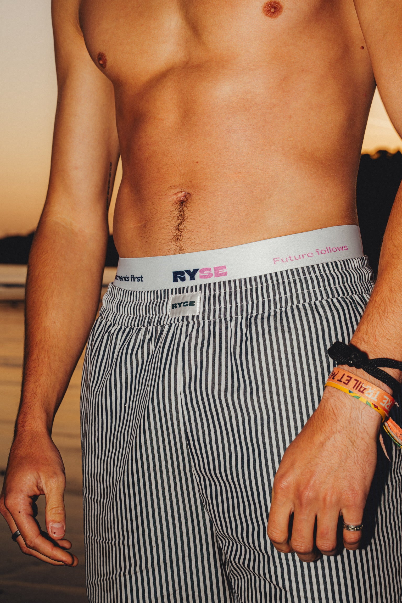 Pantalon rayé