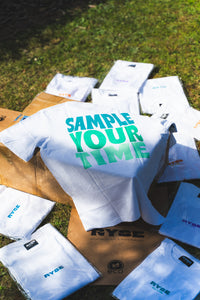 T-shirt SAMPLE YOUR TIME