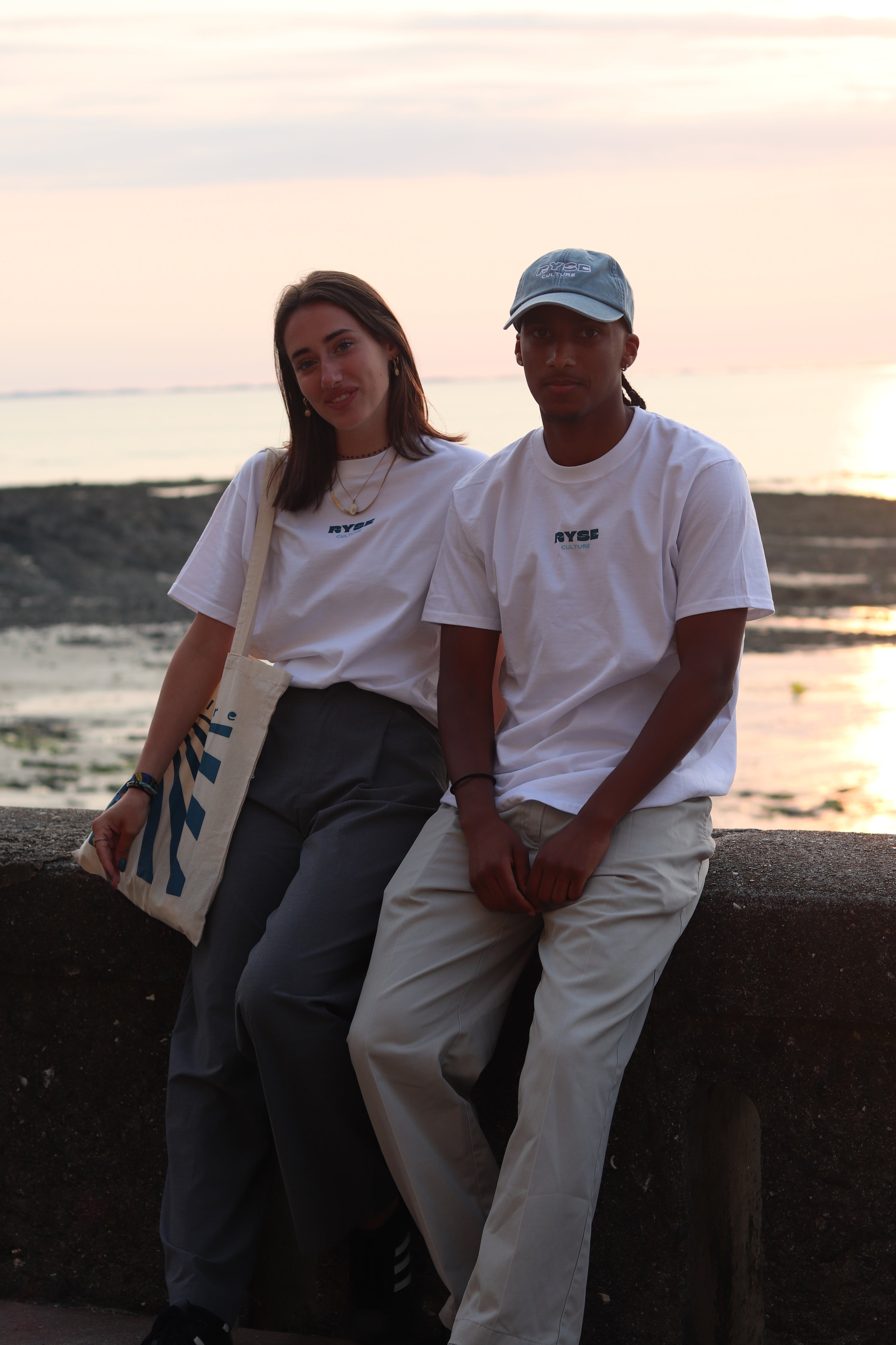 T-shirt sample your time bleu