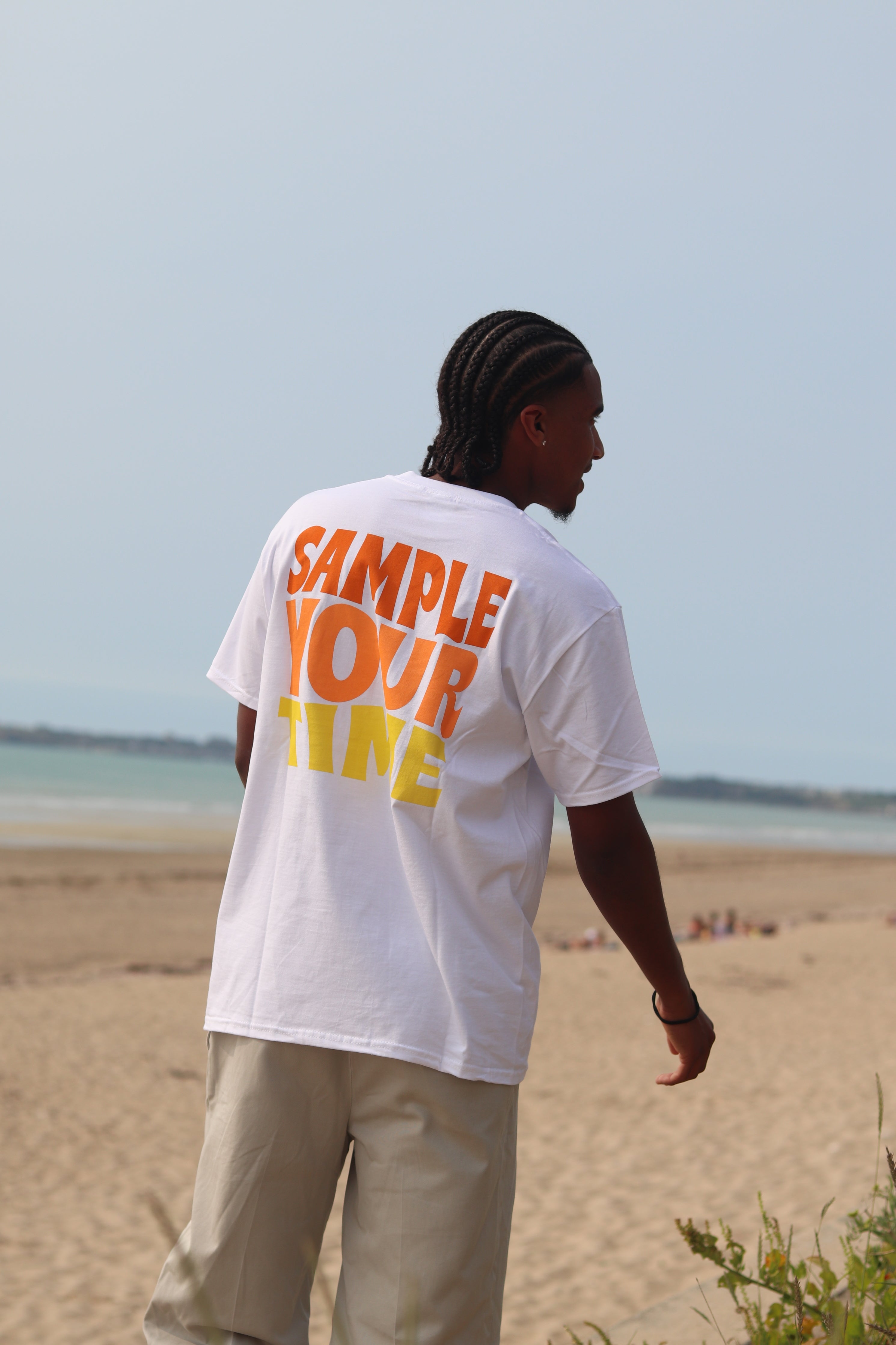 T-shirt sample your time orange